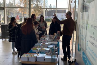 Agrandir l'image 2 sur 4, fenêtre modale