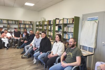 Agrandir l'image 2 sur 3, fenêtre modale